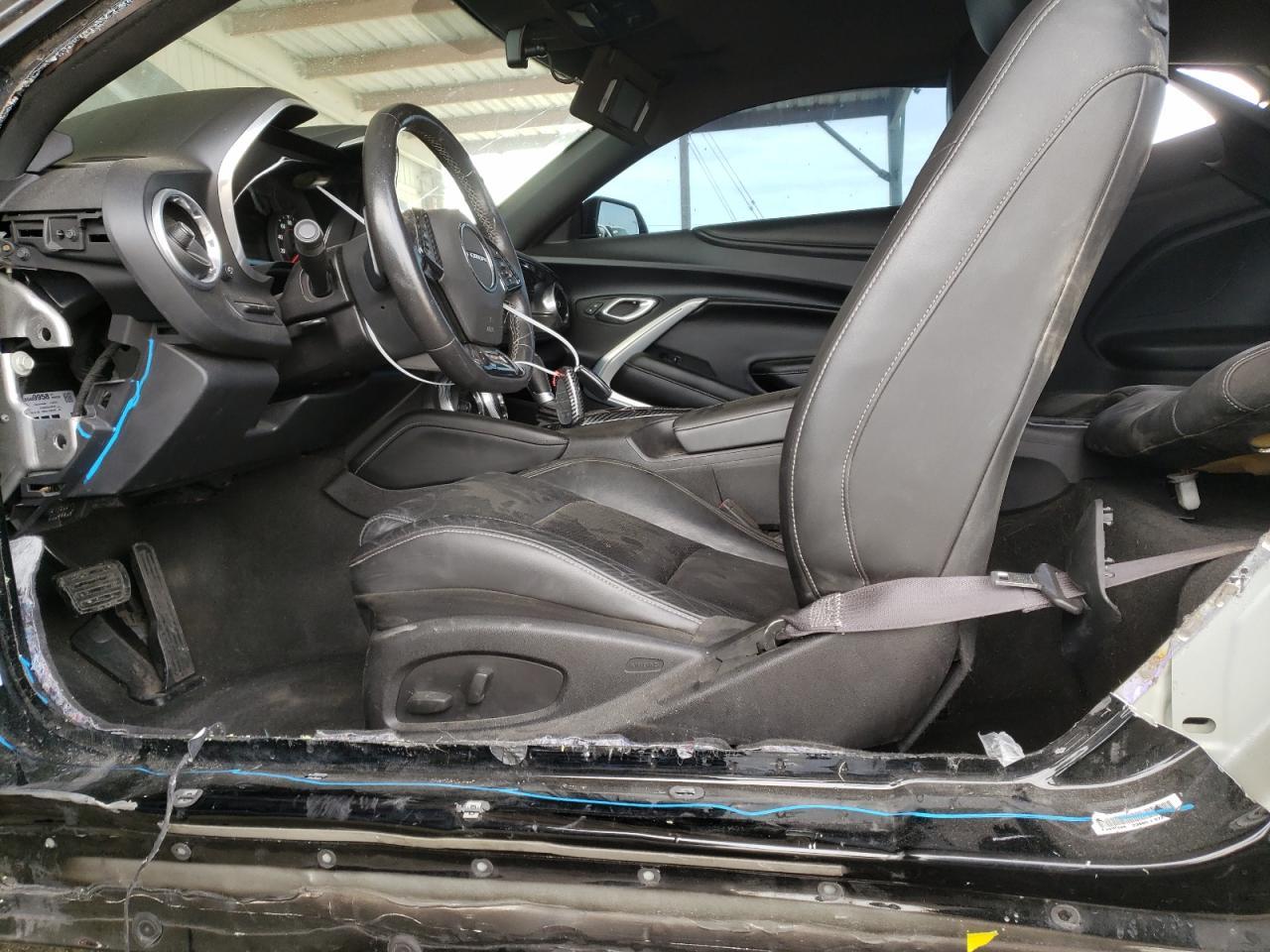 2016 CHEVROLET CAMARO SS - Image 7