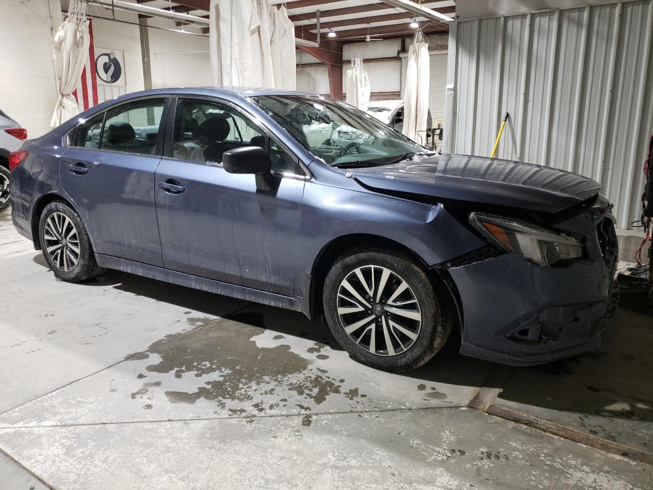 2018 SUBARU LEGACY 2.5 - Image 4
