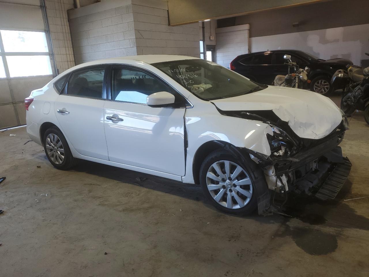 2017 NISSAN SENTRA S - Фото 4