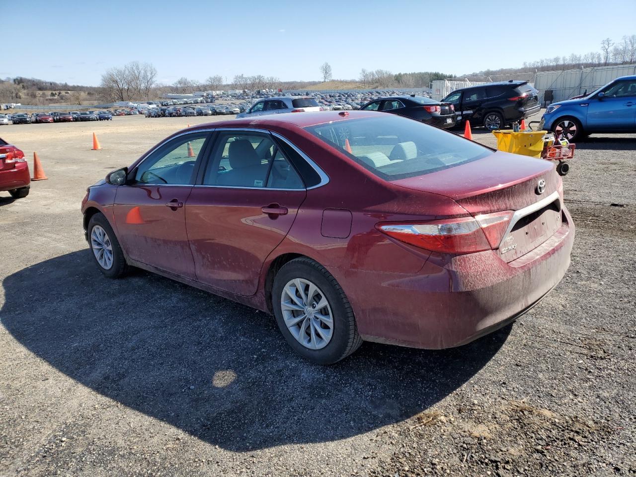 2017 TOYOTA CAMRY LE - Image 2