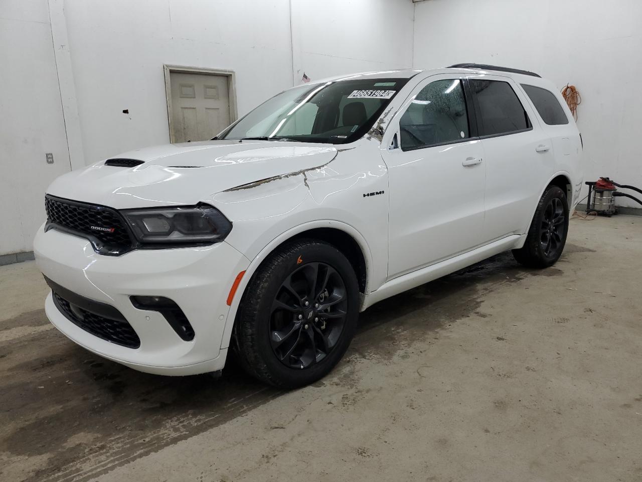 2023 DODGE DURANGO R/ car image