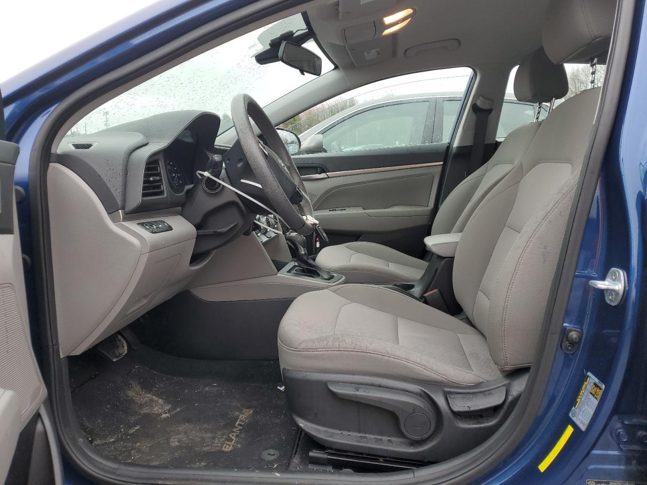 2019 HYUNDAI ELANTRA SE - Фото 7