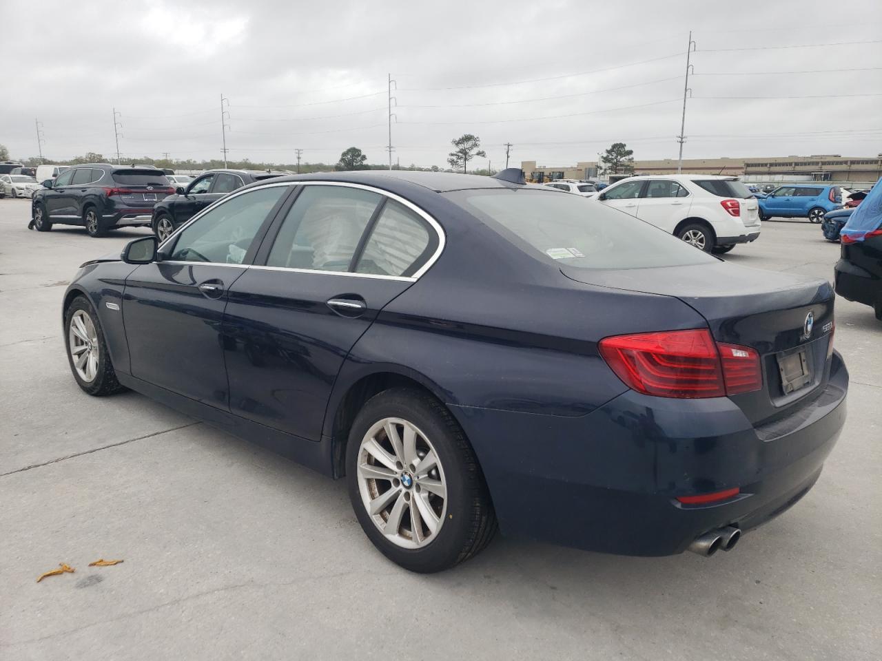 2016 BMW 528 I - Фото 2