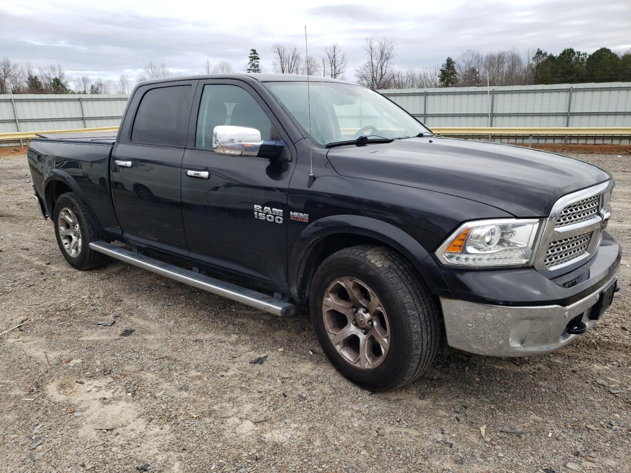 2017 RAM 1500 LARAM - Image 4