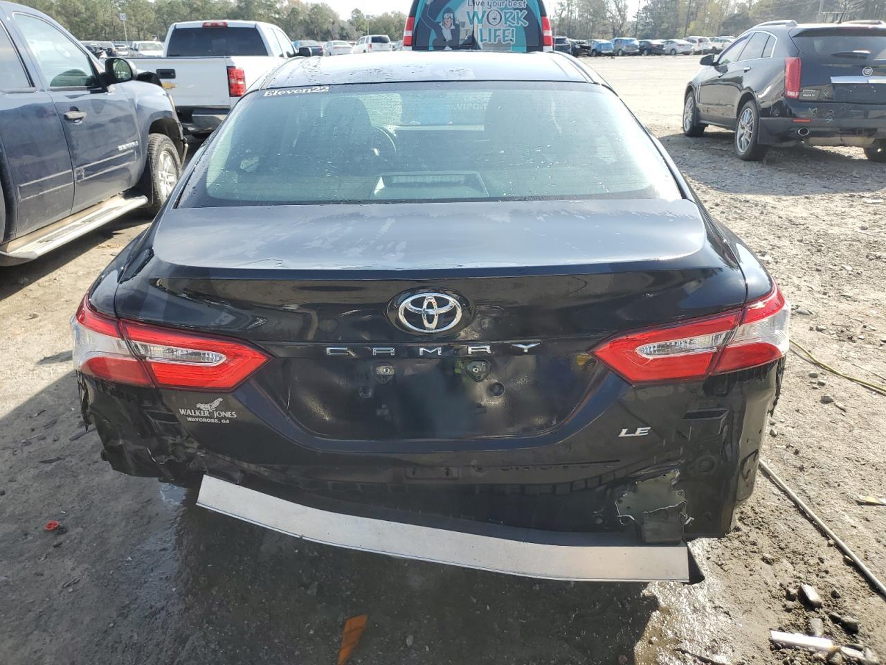 2018 TOYOTA CAMRY L - Фото 6