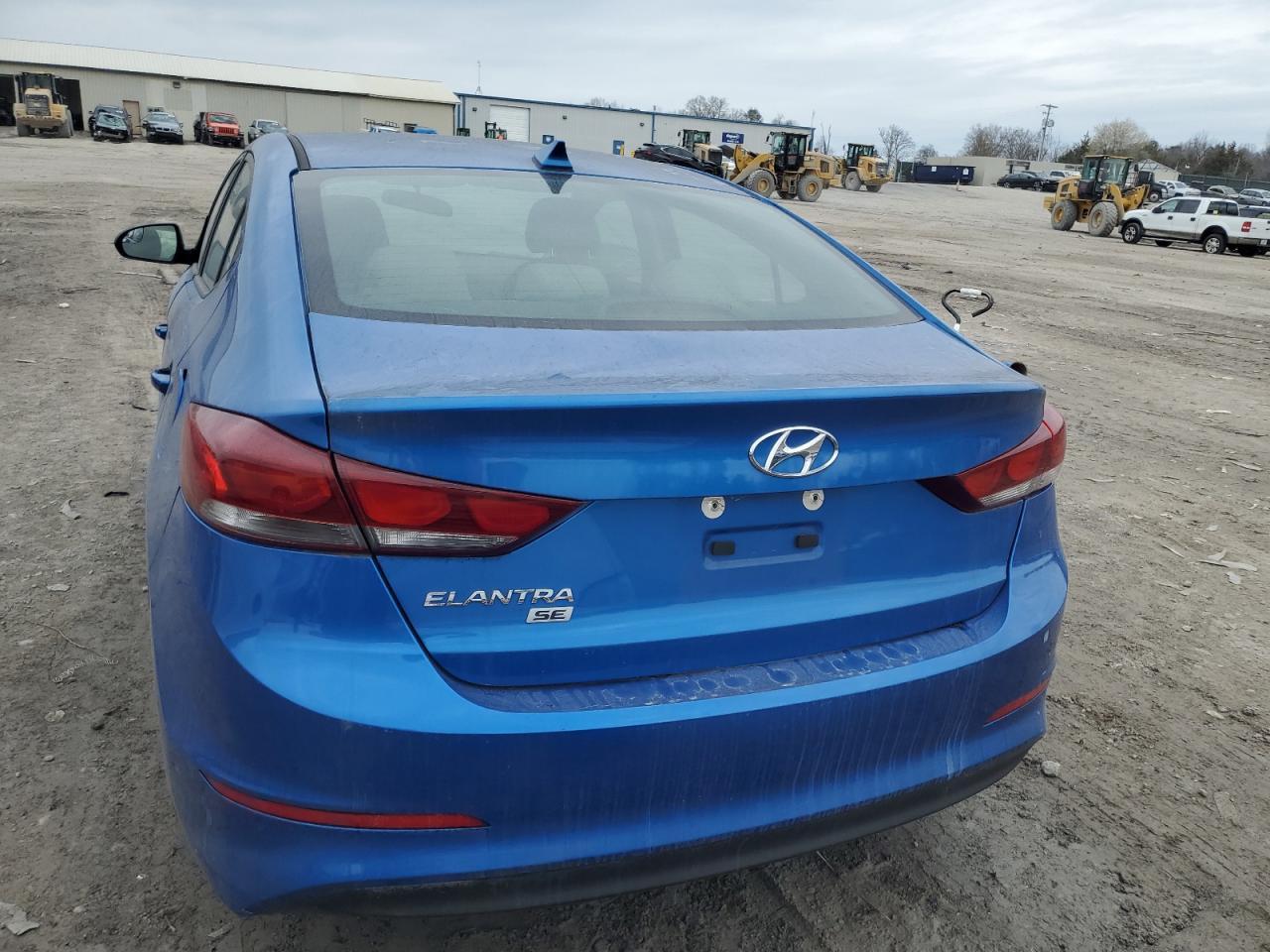 2017 HYUNDAI ELANTRA SE - Image 6