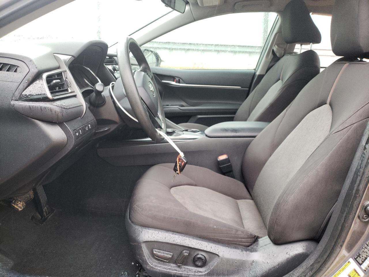 2020 TOYOTA CAMRY LE - Image 7