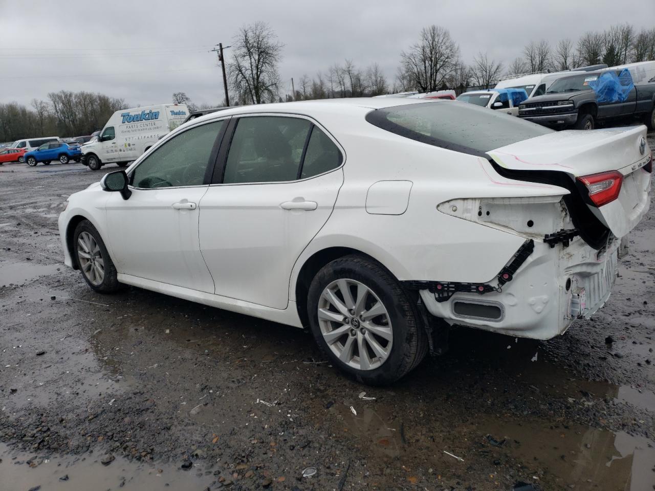 2018 TOYOTA CAMRY L - Фото 2