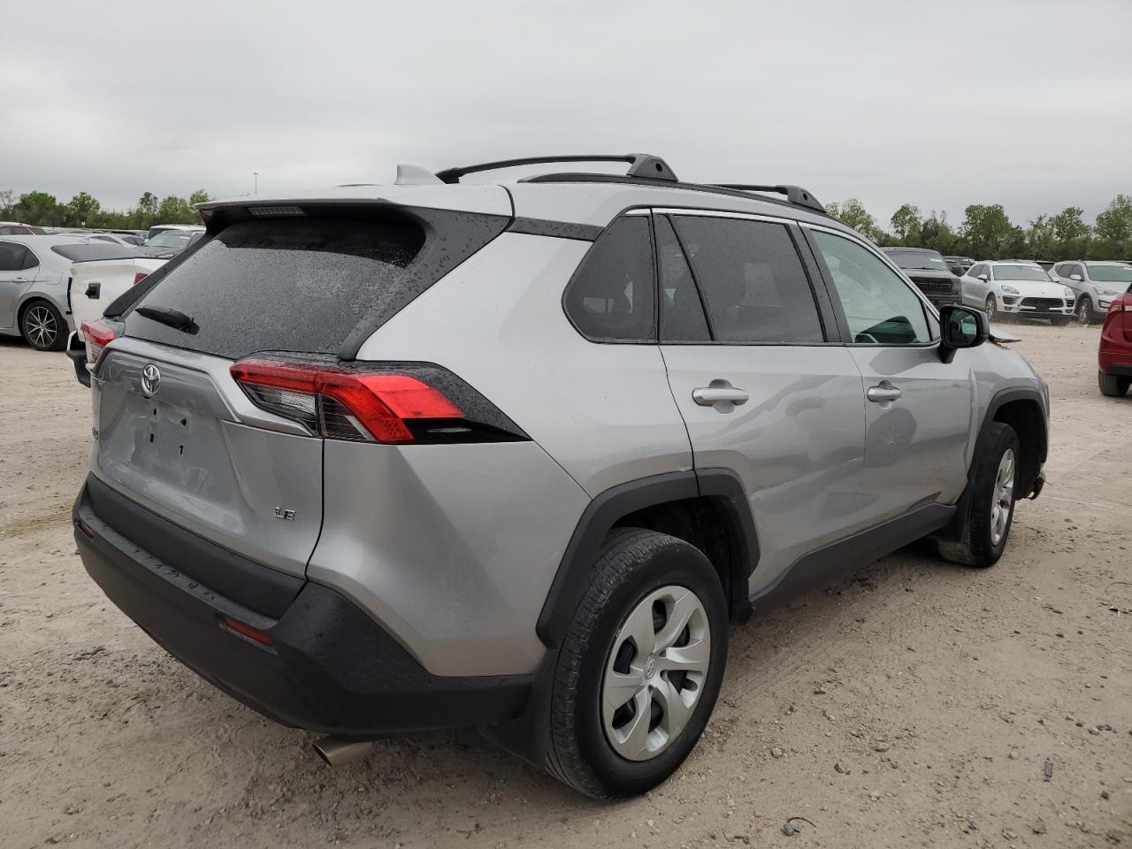 2021 TOYOTA RAV4 LE - Image 3