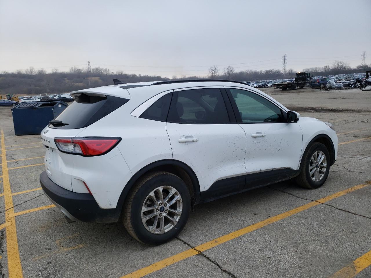 2020 FORD ESCAPE SE - Фото 3