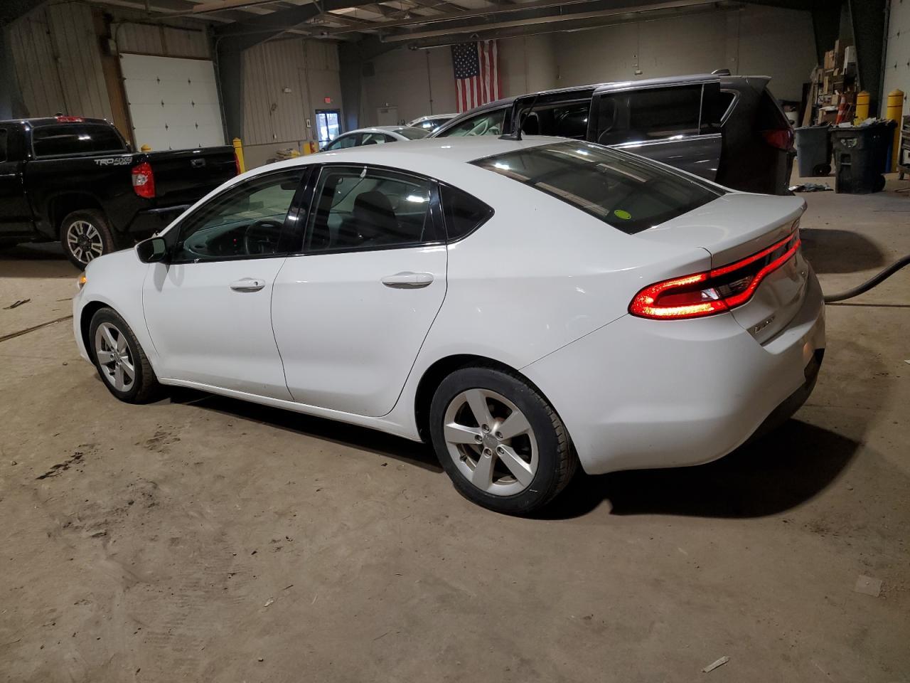 2015 DODGE DART SXT - Фото 2