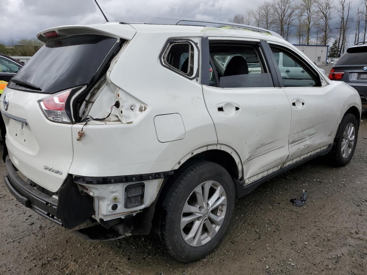 2015 NISSAN ROGUE S - Фото 3