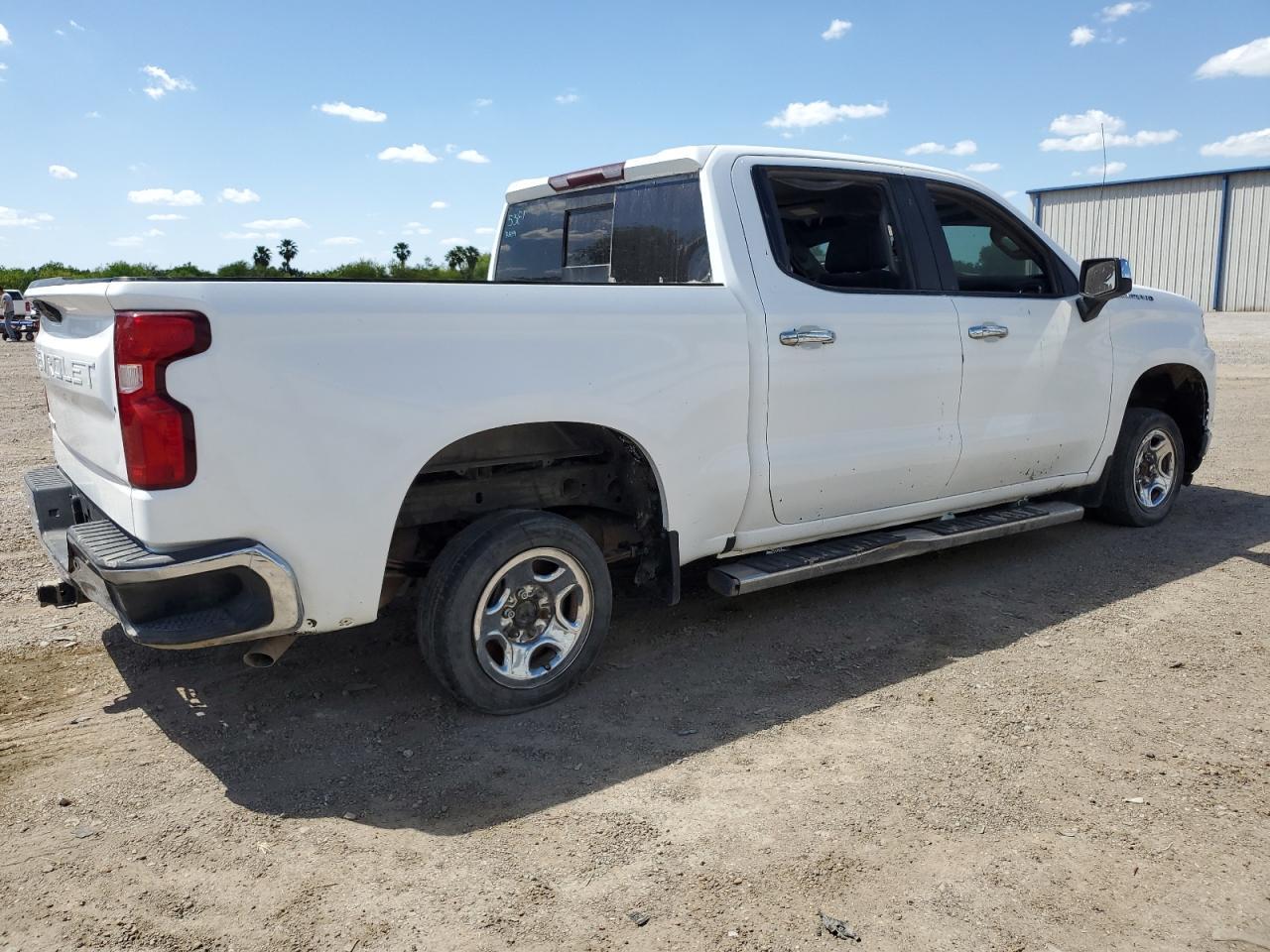 2021 CHEVROLET SILVERADO - Фото 3