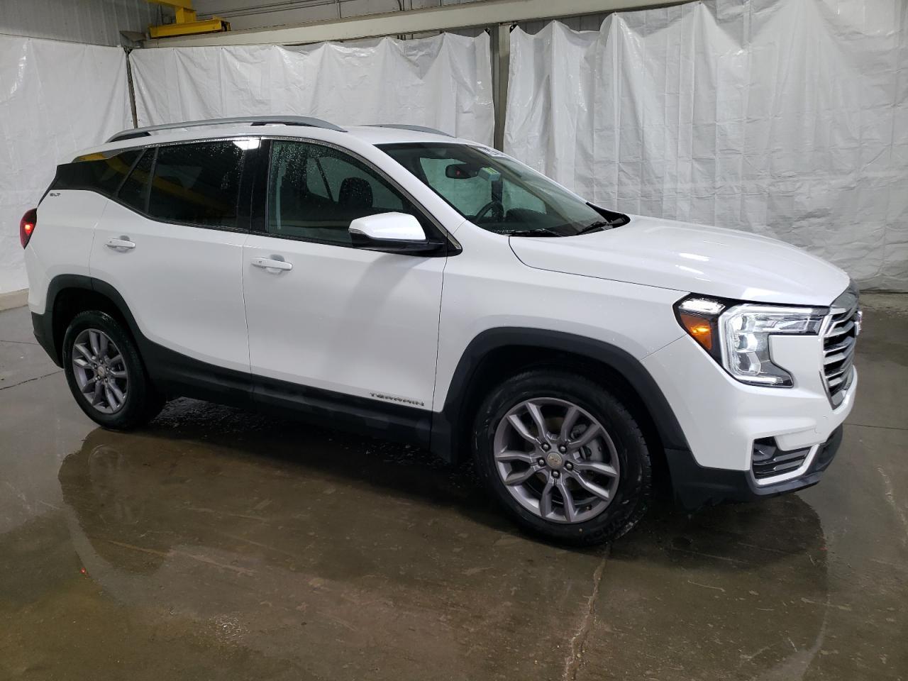 2023 GMC TERRAIN SL - Фото 4