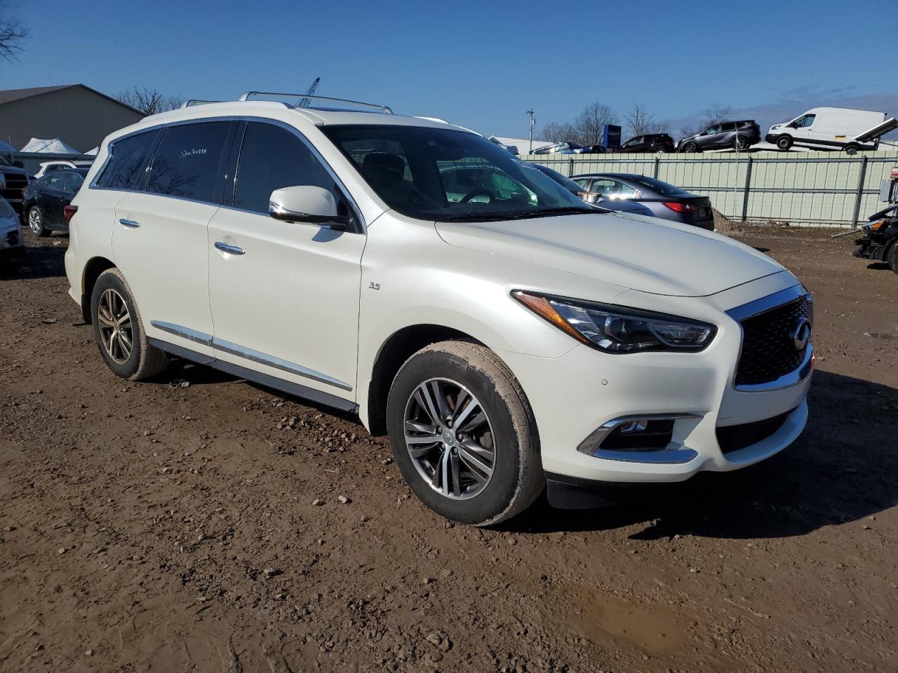 2017 INFINITI QX60 - Фото 4