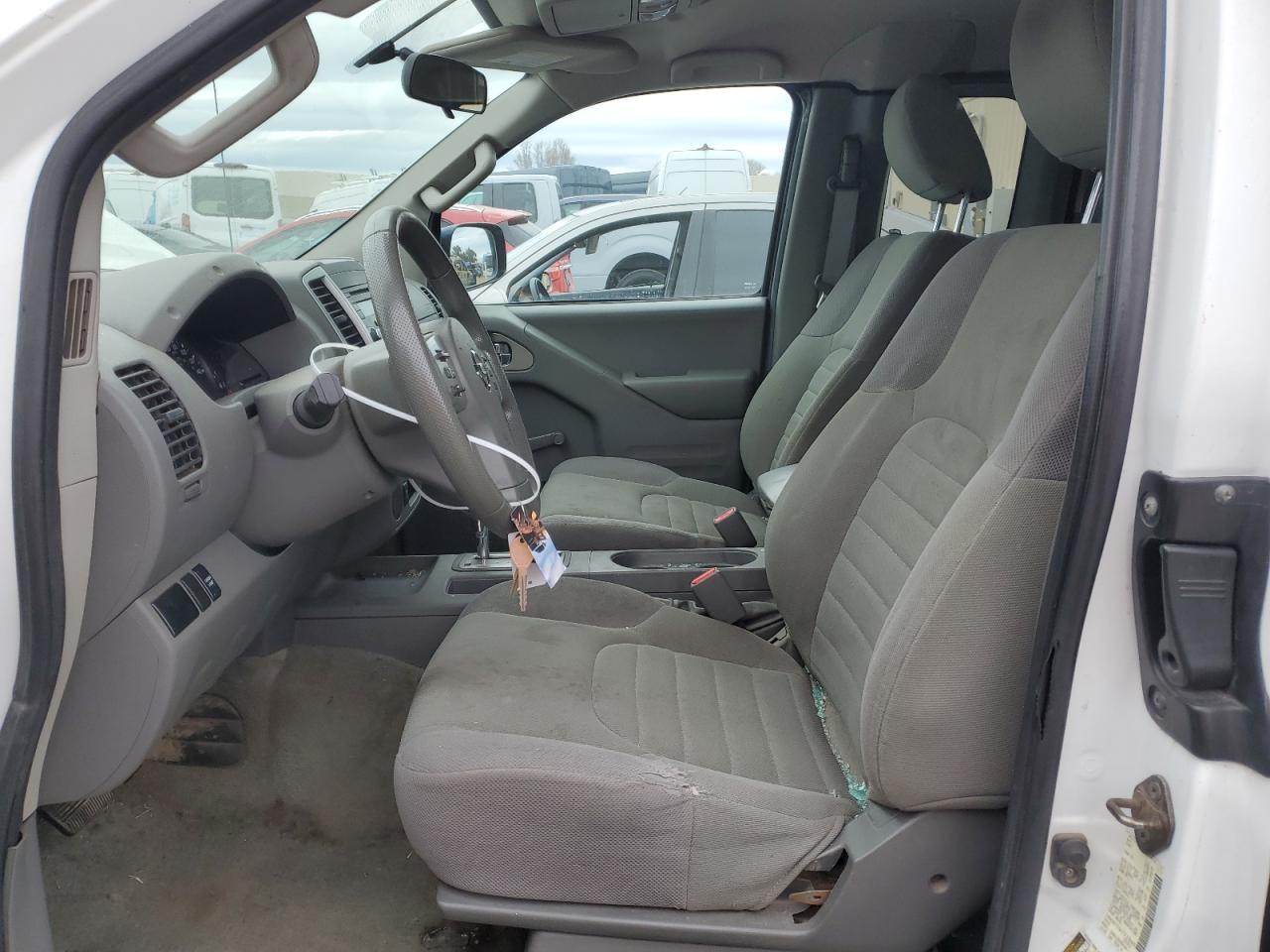 2016 NISSAN FRONTIER S - Фото 7