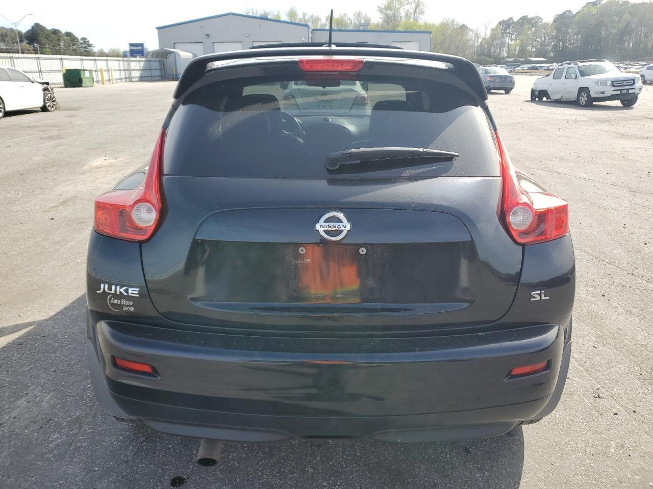 2011 NISSAN JUKE S - Фото 6