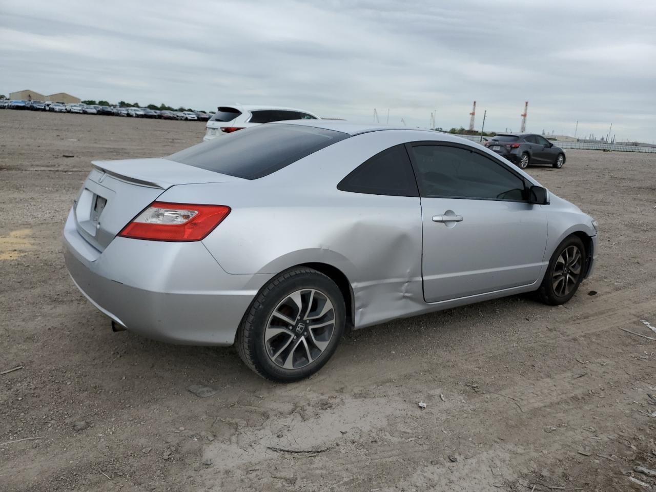 2011 HONDA CIVIC LX - Image 3
