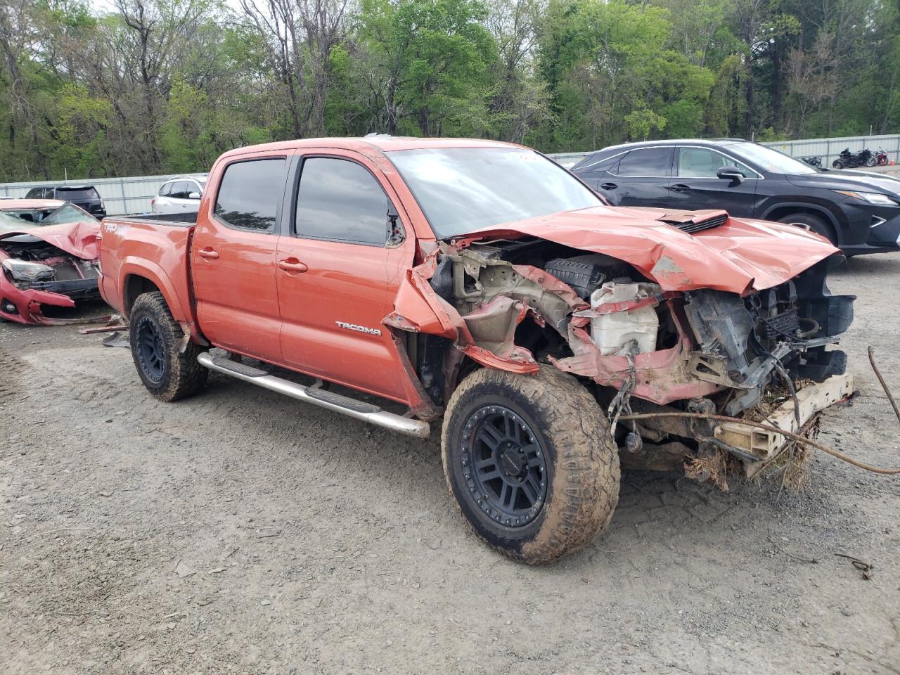 2016 TOYOTA TACOMA DOU - Image 4