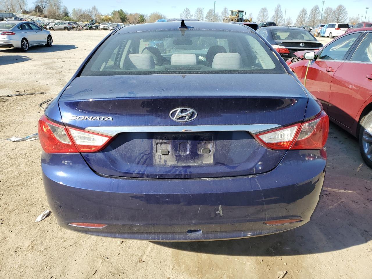 2011 HYUNDAI SONATA GLS - Фото 6