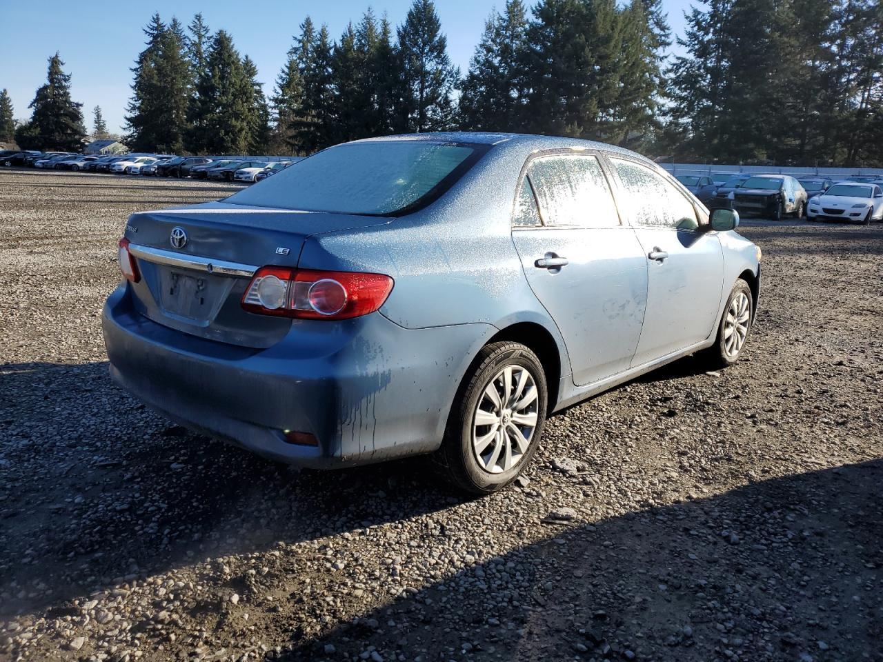2013 TOYOTA COROLLA BA - Фото 3