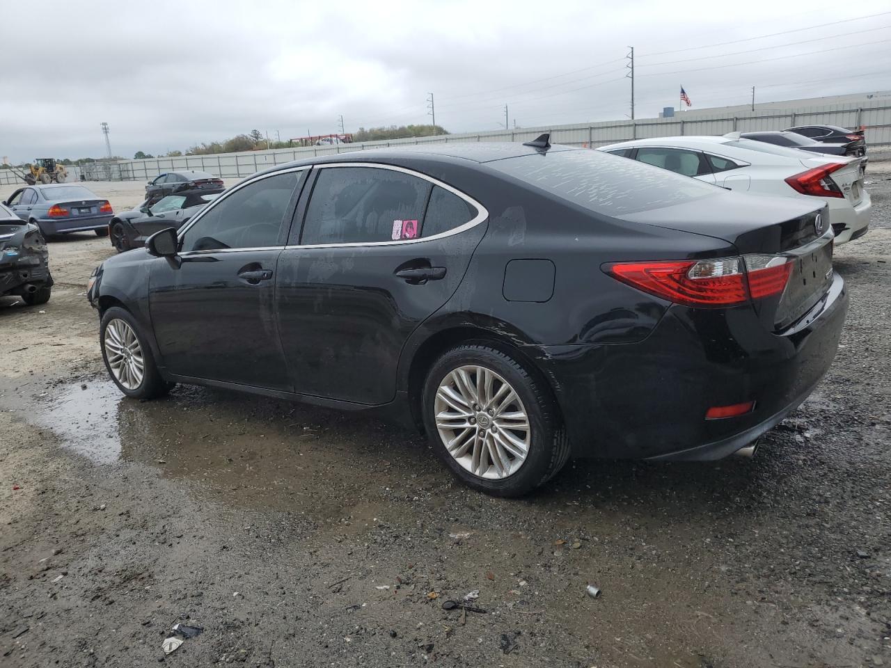 2014 LEXUS ES 350 - Image 2
