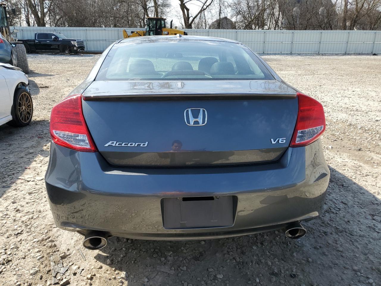 2012 HONDA ACCORD EXL - Image 6