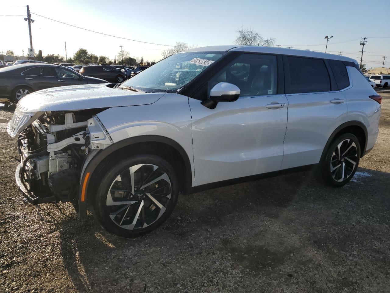 2022 MITSUBISHI OUTLANDER car image