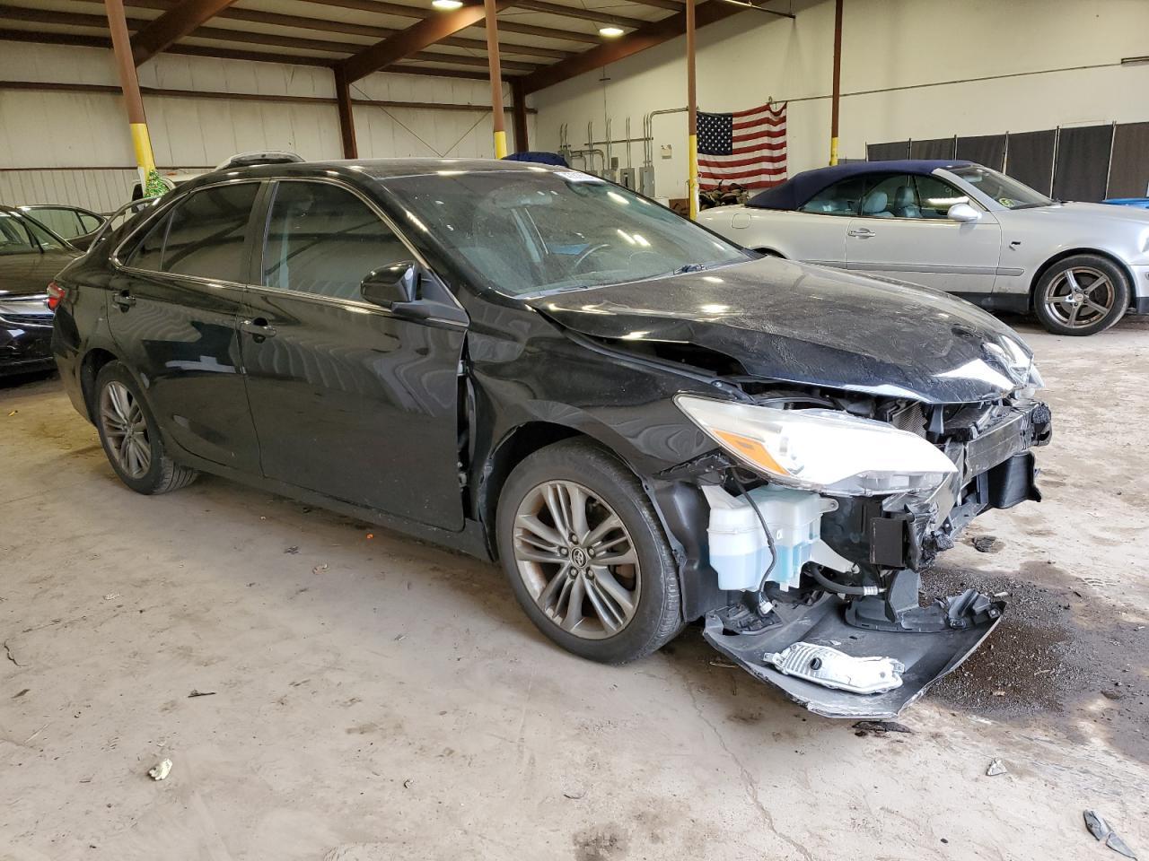 2015 TOYOTA CAMRY LE - Image 4