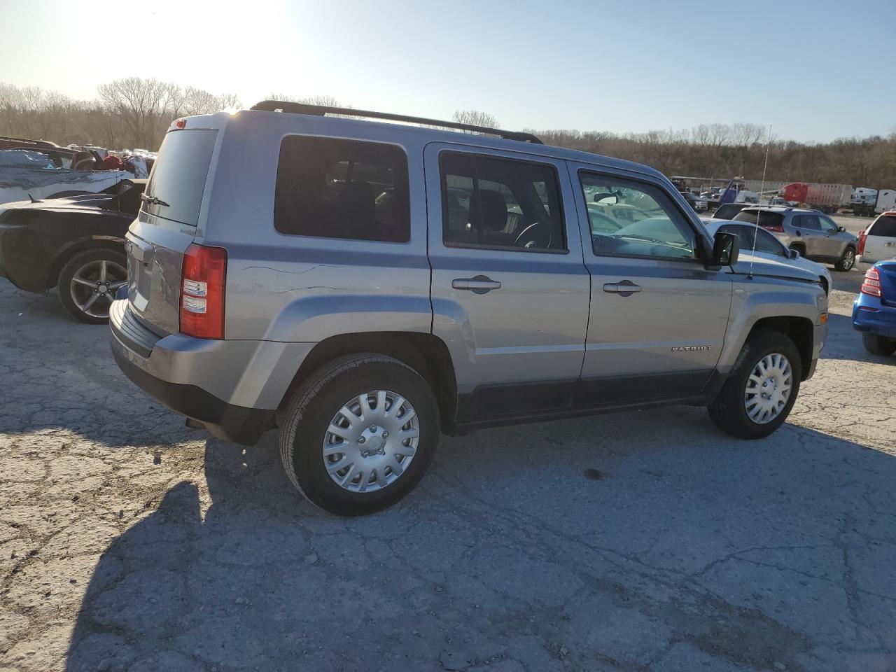 2014 JEEP PATRIOT SP - Фото 3