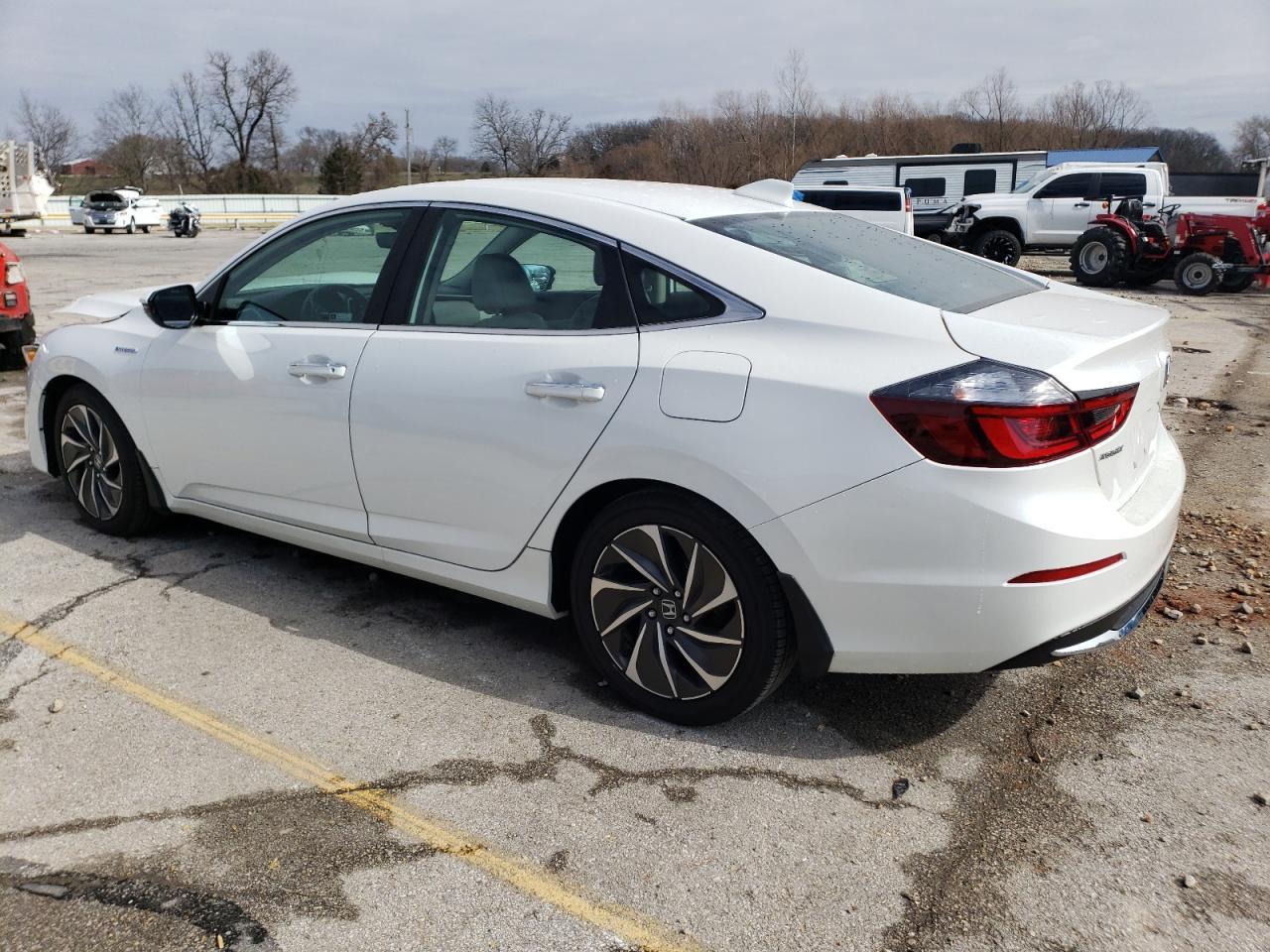 2019 HONDA INSIGHT TO - Image 2