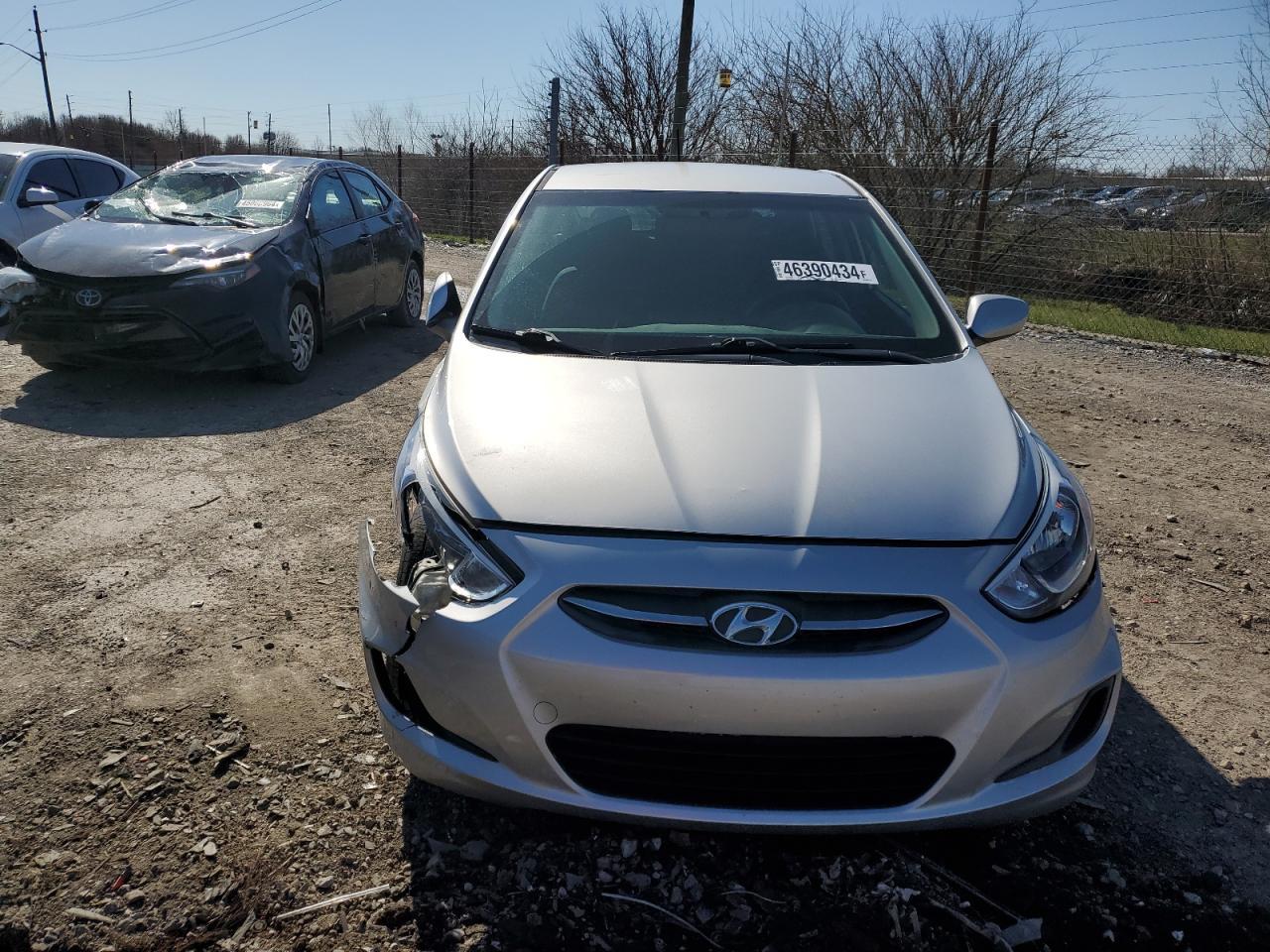 2017 HYUNDAI ACCENT SE - Image 5