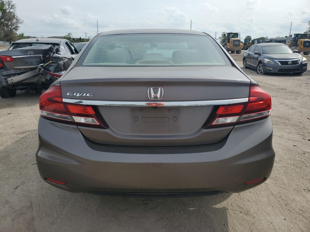 2015 HONDA CIVIC LX - Image 6