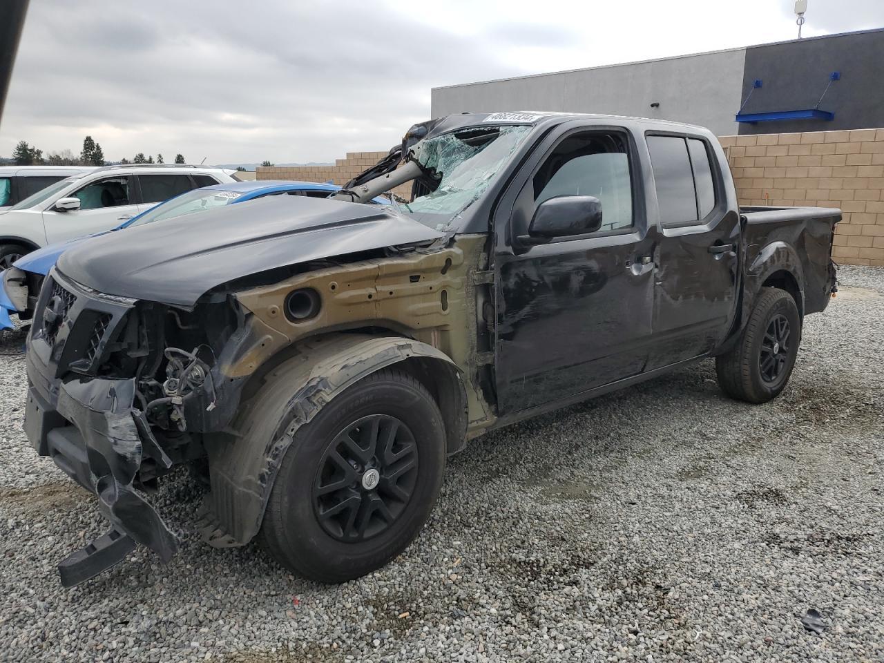 2017 NISSAN FRONTIER S