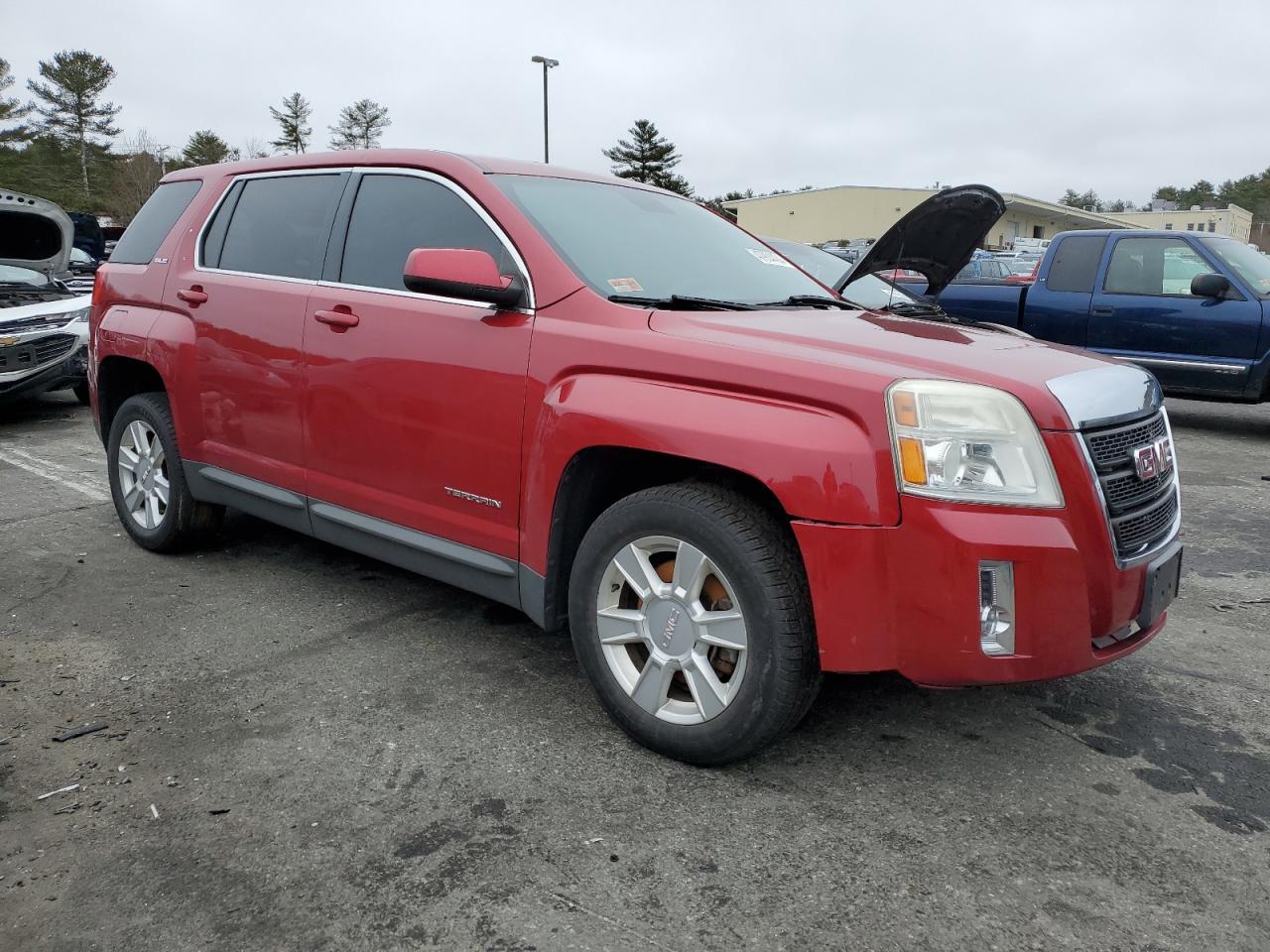 2013 GMC TERRAIN SL - Image 4