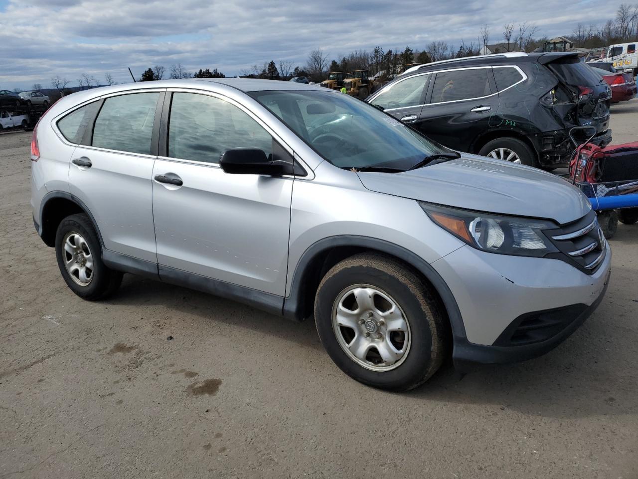 2014 HONDA CR-V LX - Image 4