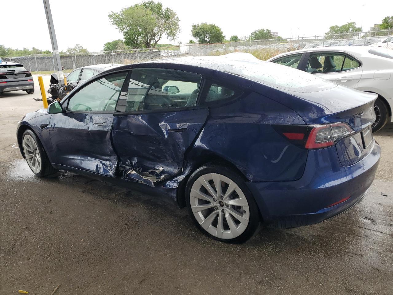 2022 TESLA MODEL 3 - Image 2