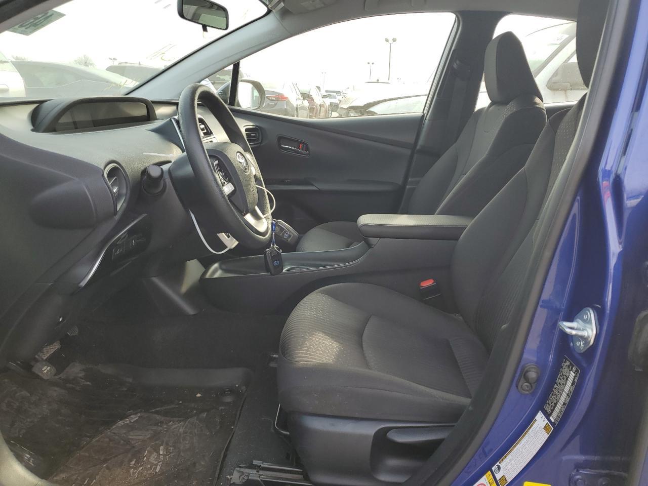 2016 TOYOTA PRIUS - Фото 7