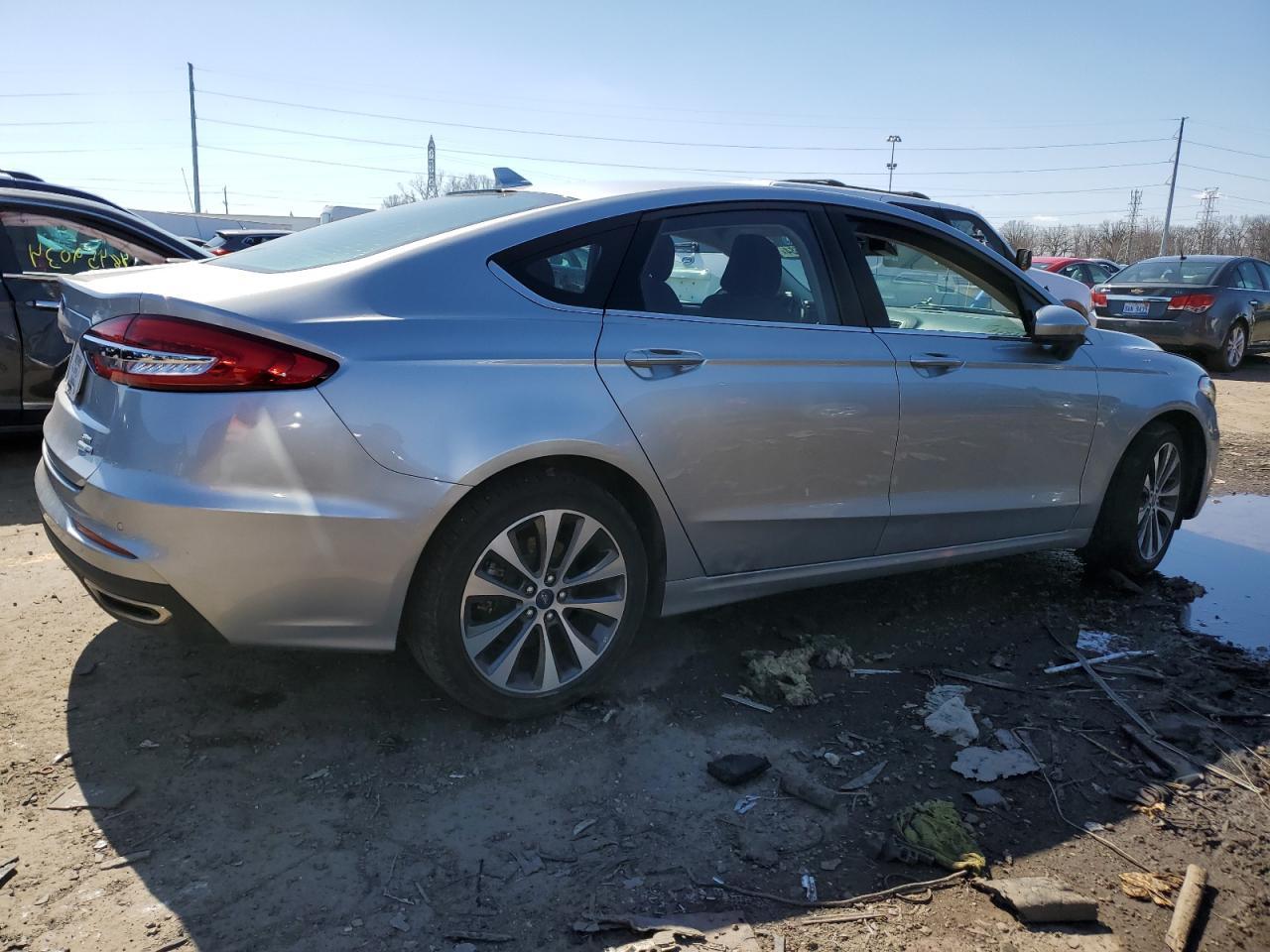 2020 FORD FUSION SE - Фото 3
