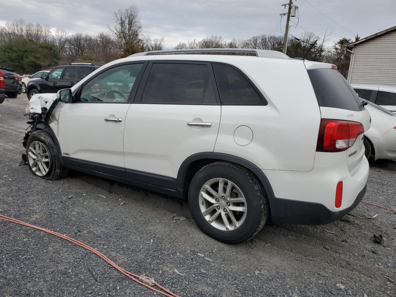 2014 KIA SORENTO LX - Image 2