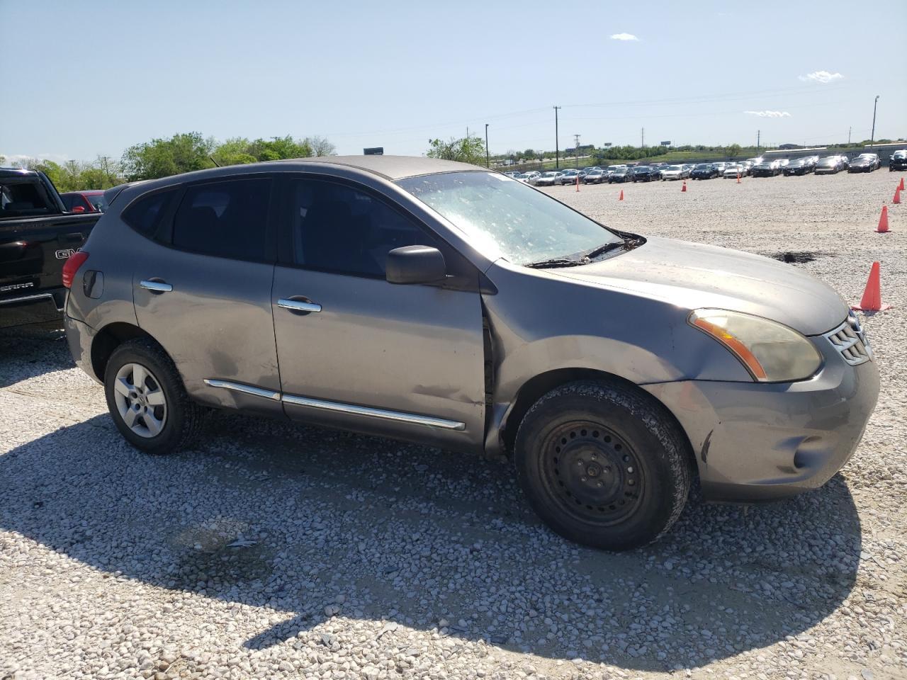 2013 NISSAN ROGUE S - Image 4
