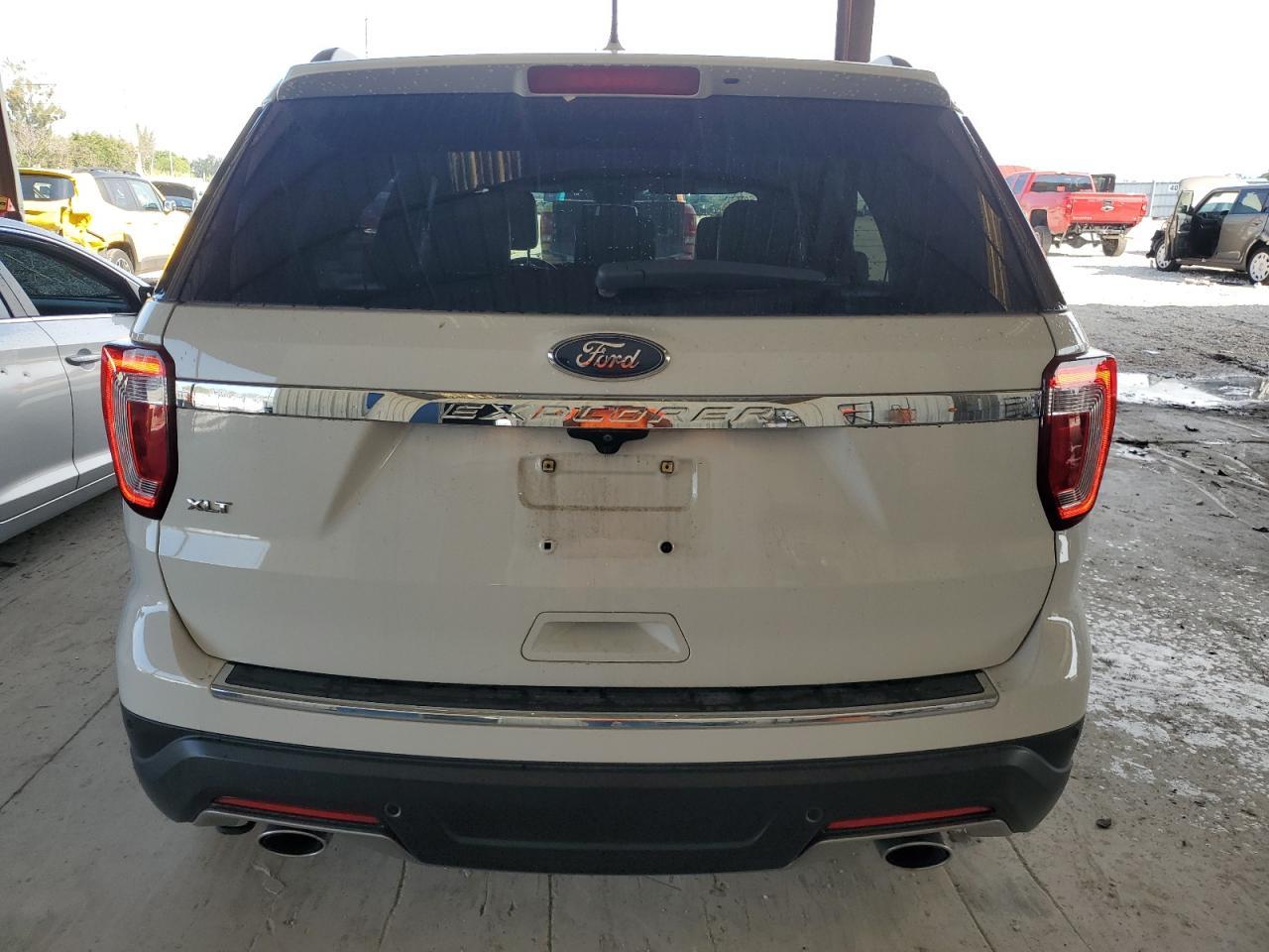 2018 FORD EXPLORER X - Image 6