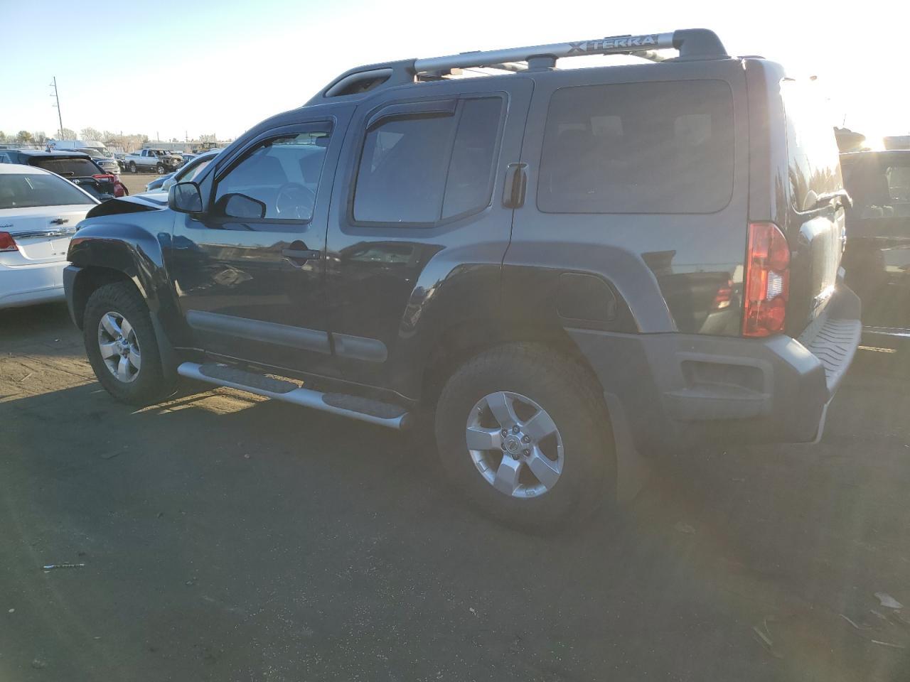 2012 NISSAN XTERRA OFF - Фото 2