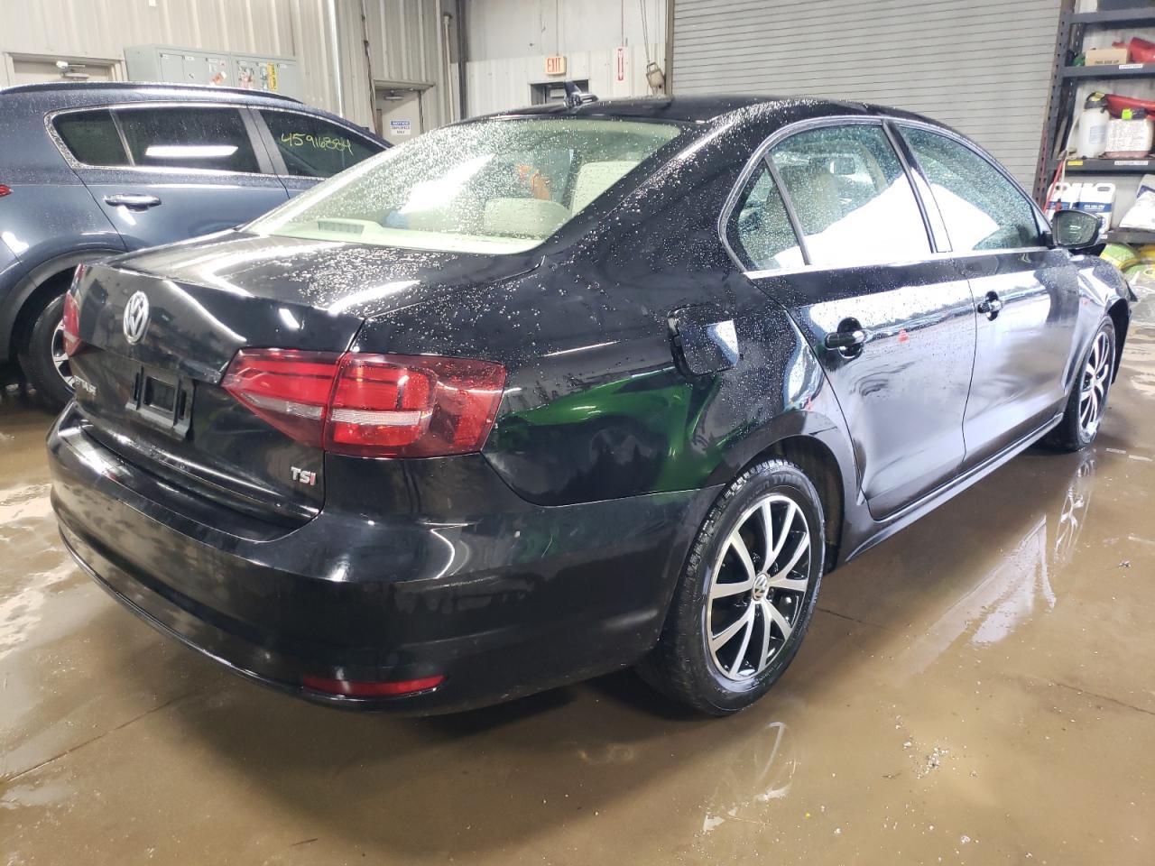 2017 VOLKSWAGEN JETTA SE - Image 3