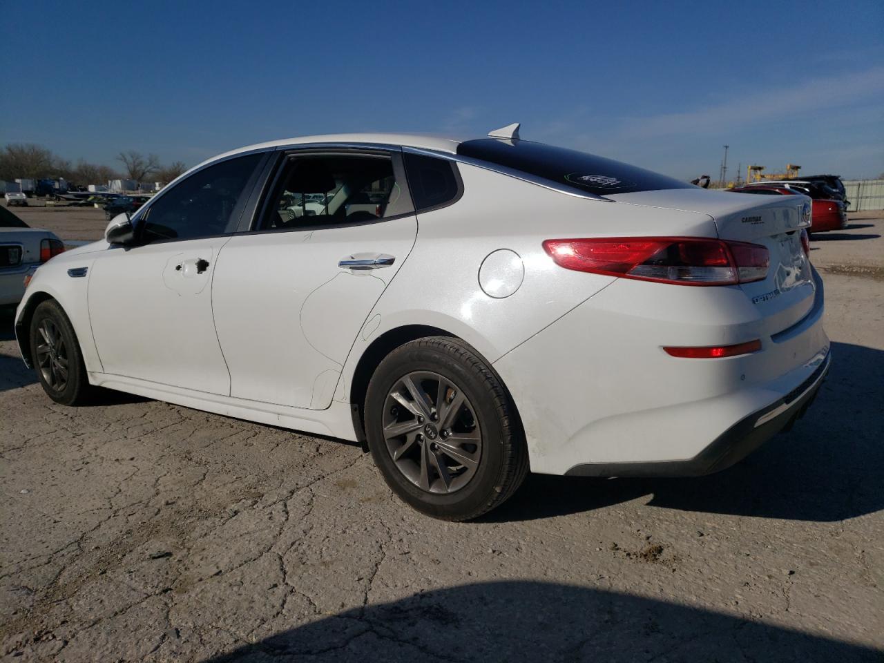 2019 KIA OPTIMA LX - Фото 2