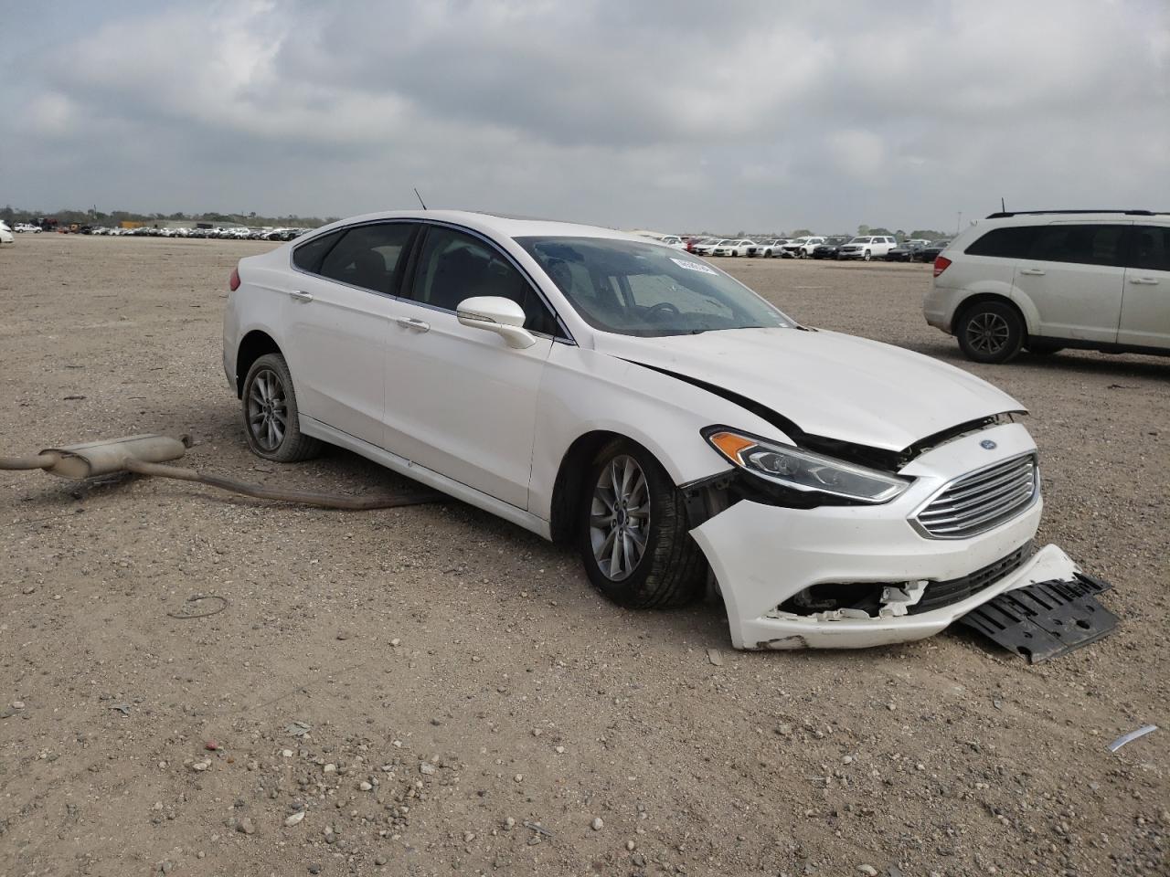 2017 FORD FUSION SE - Фото 4