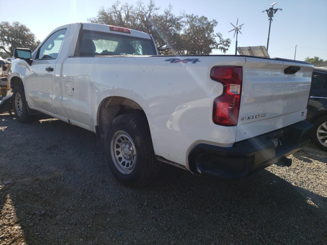 2020 CHEVROLET SILVERADO - Image 2