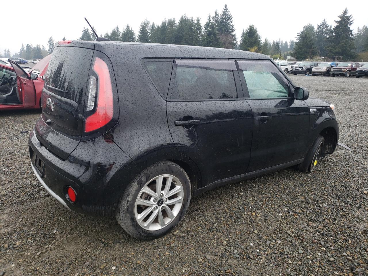 2019 KIA SOUL + - Image 3