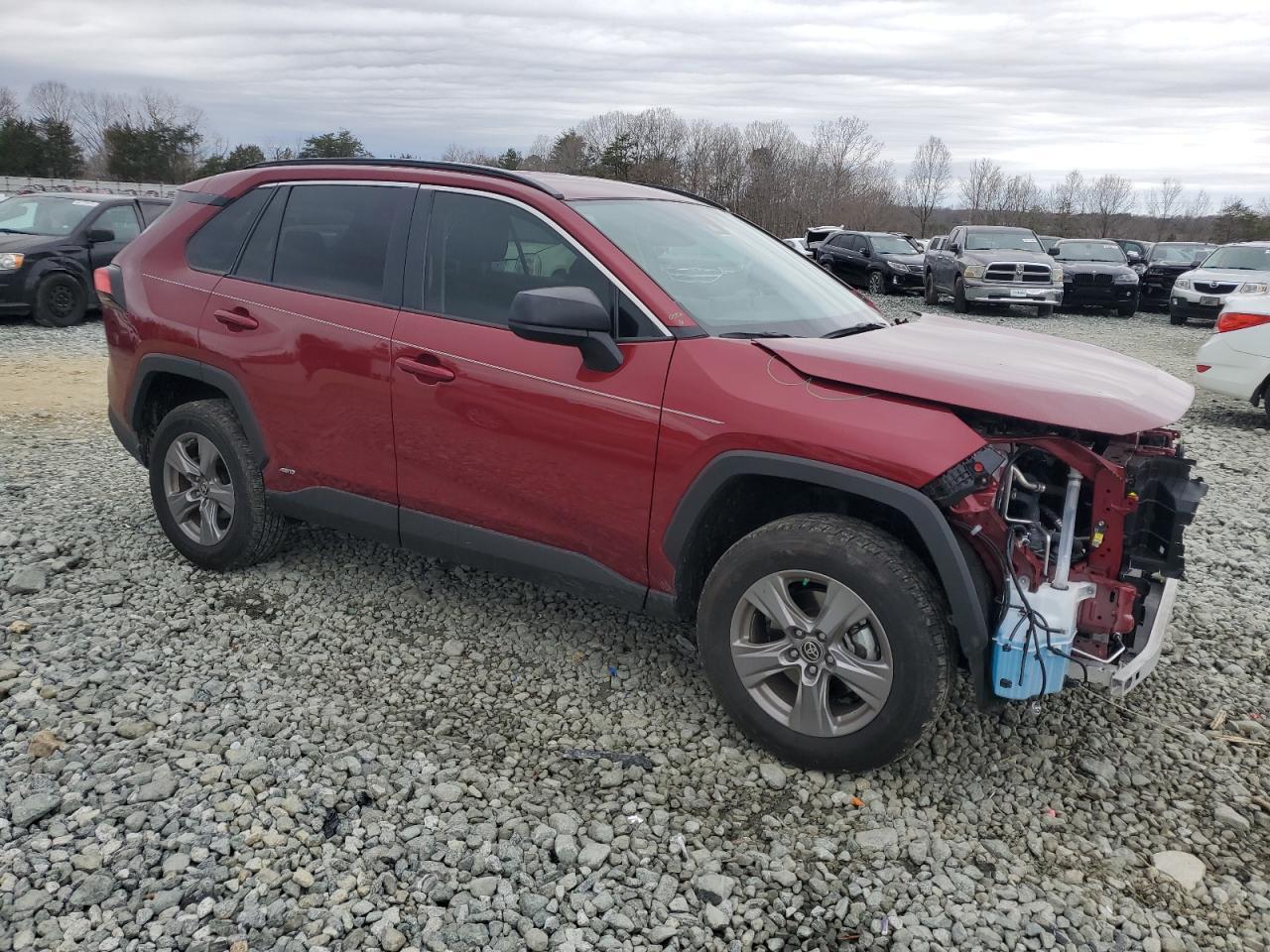 2023 TOYOTA RAV4 LE - Image 4