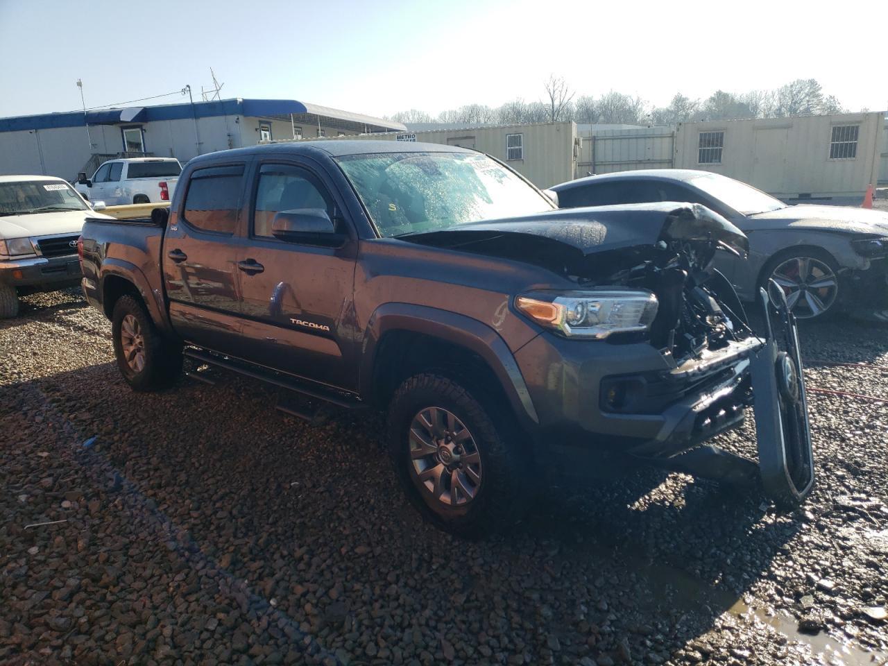 2018 TOYOTA TACOMA DOU - Фото 4